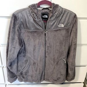 Gray north face fleece